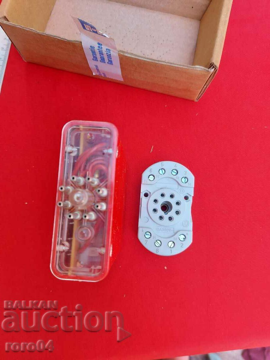 THERMOSTAT - NEW - 6 THERMOSTAT - NEW - 6