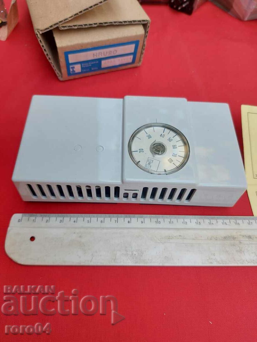 THERMOSTAT - NEW - 5 THERMOSTAT - NEW - 5