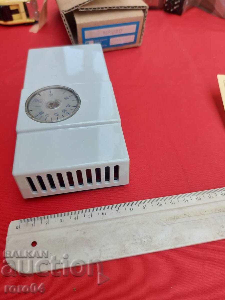THERMOSTAT - NEW - 6 THERMOSTAT - NEW - 6