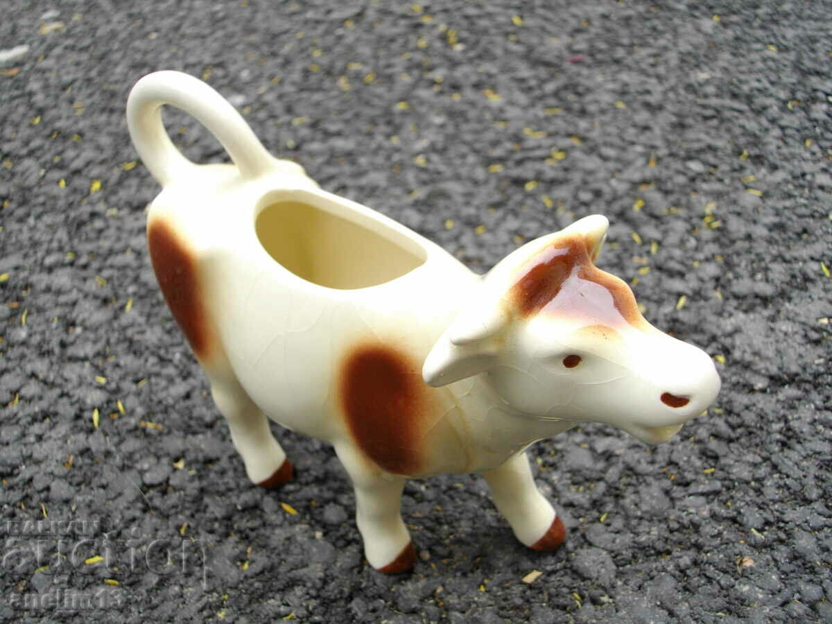 СТАР ПОРЦЕЛАН КРАВА W. GERMANY с цена 40.00 лв. | € 20.45 СТАР ПОРЦЕЛАН КРАВА W. GERMANY с цена 40.00 лв. | € 20.45