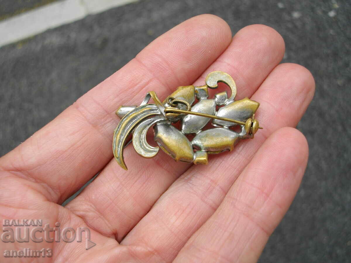 Livrarea STARA brosa