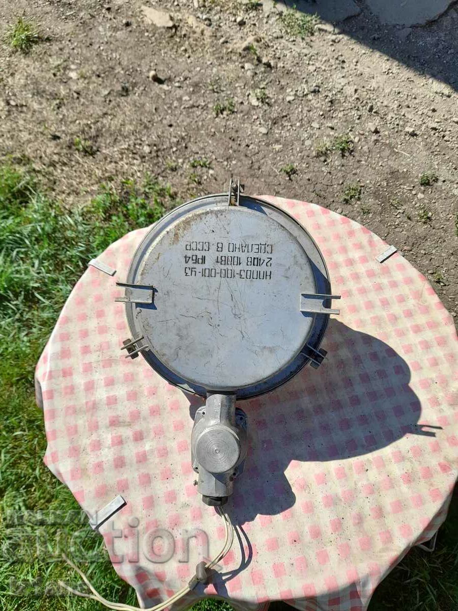 Delivery of Old Russian outdoor lamp