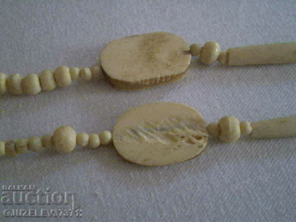 an old primitive bone necklace - 6 an old primitive bone necklace - 6