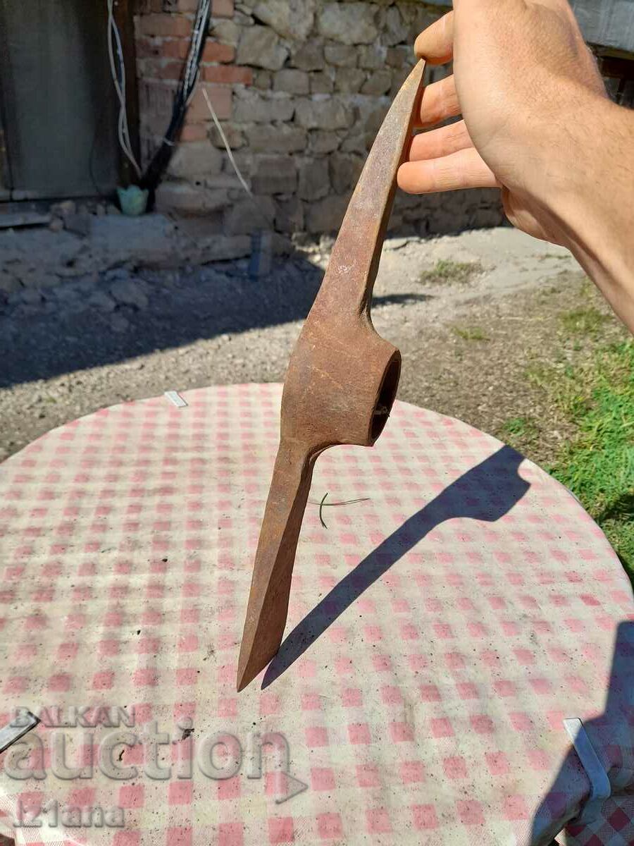 Old pickaxe, kazma - 5