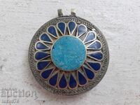 Old antique medallion with lapis lazuli