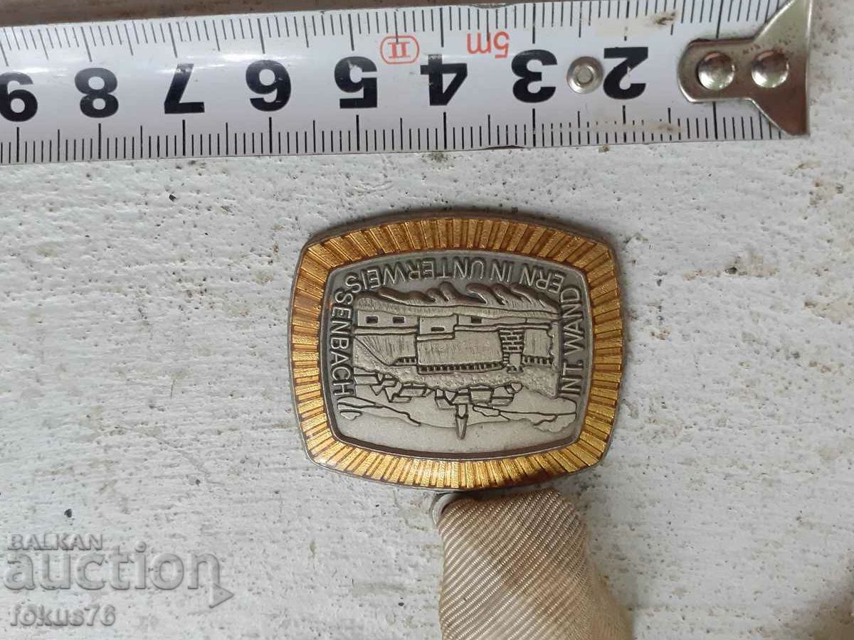 Auction Old antique medal medal Auction Old antique medal medal