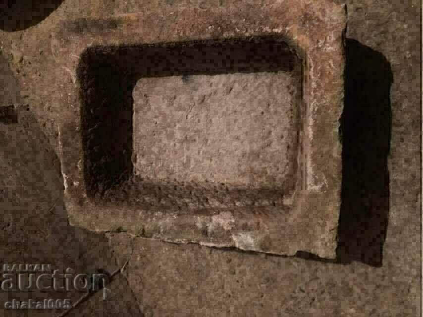 Old stone trough. Jalak with price 300.00 BGN | € 153.39