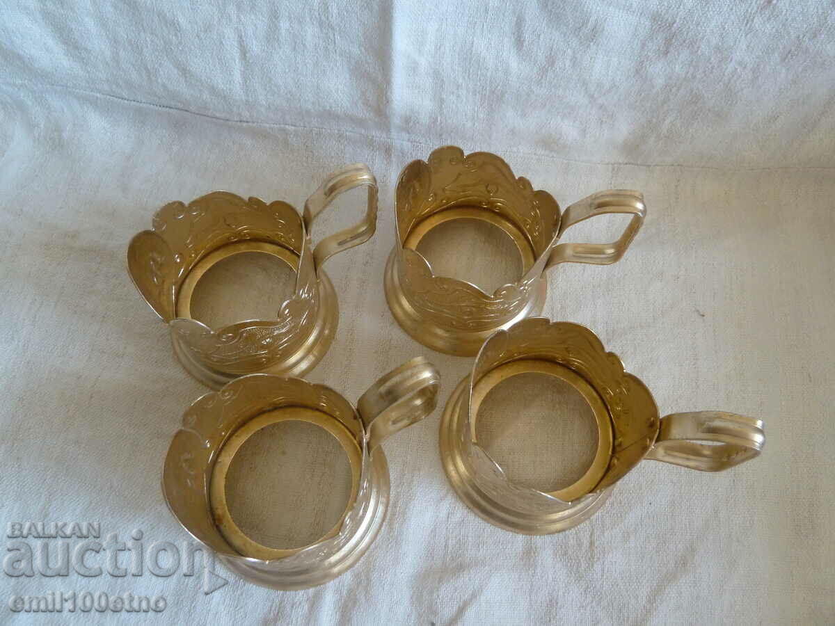 Παράδοση Σετ με 4 όμορφα σουβέρ Παράδοση Σετ με 4 όμορφα σουβέρ