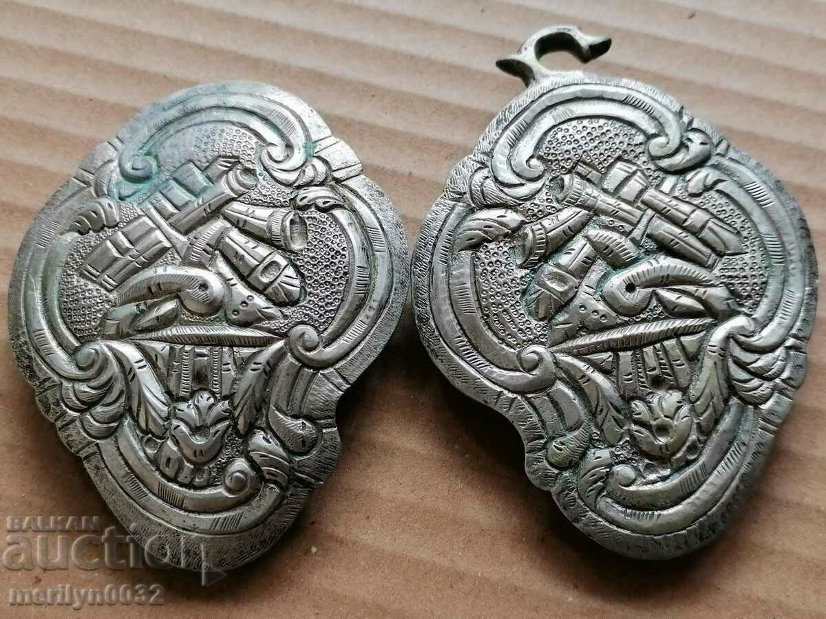 Delivery of Revival silver buckles sachan buck chopraz
