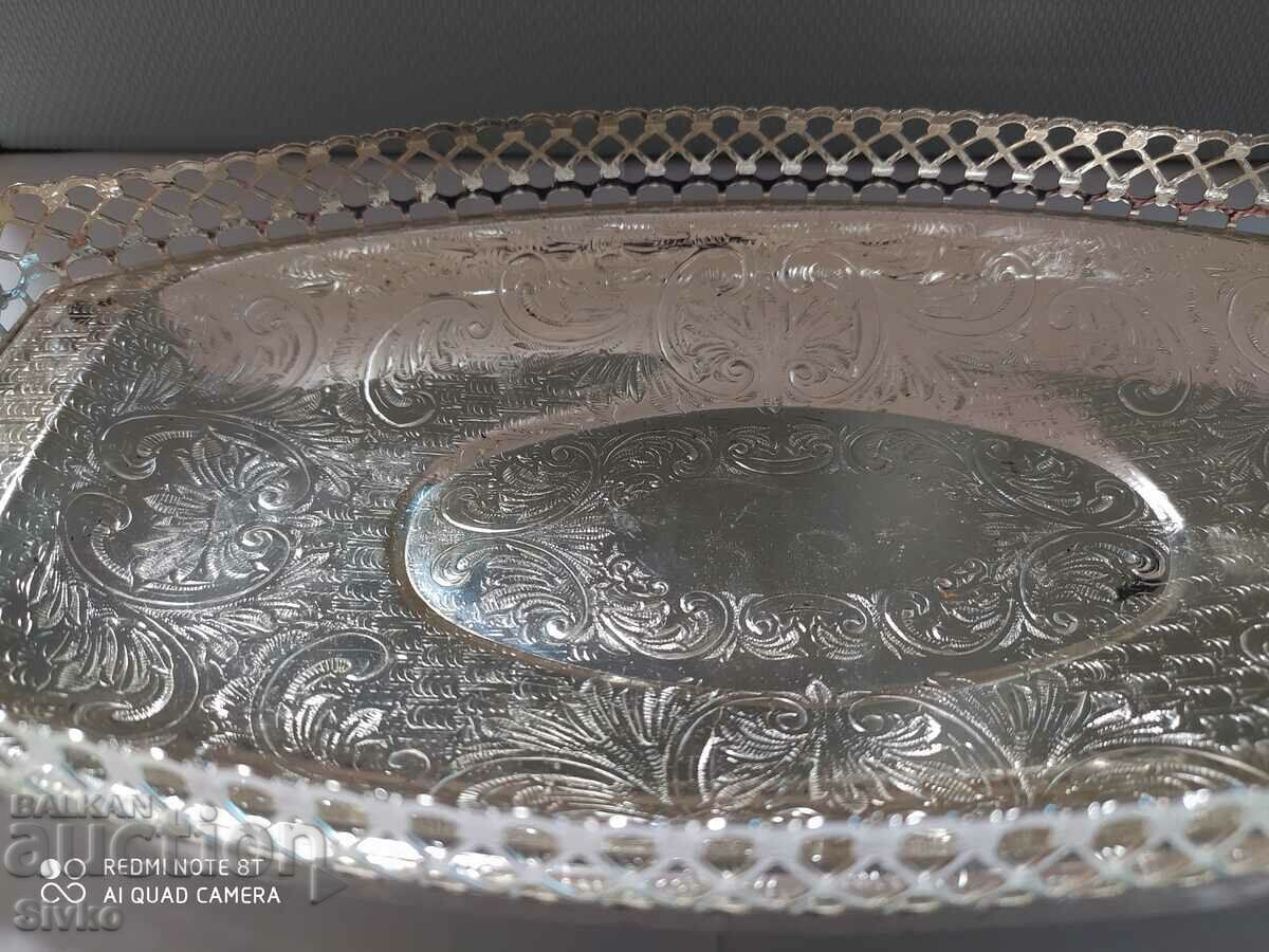Tray, the fruit bowl looks like silver-plated with price 4.99 BGN | € 2.55 Tray, the fruit bowl looks like silver-plated with price 4.99 BGN | € 2.55
