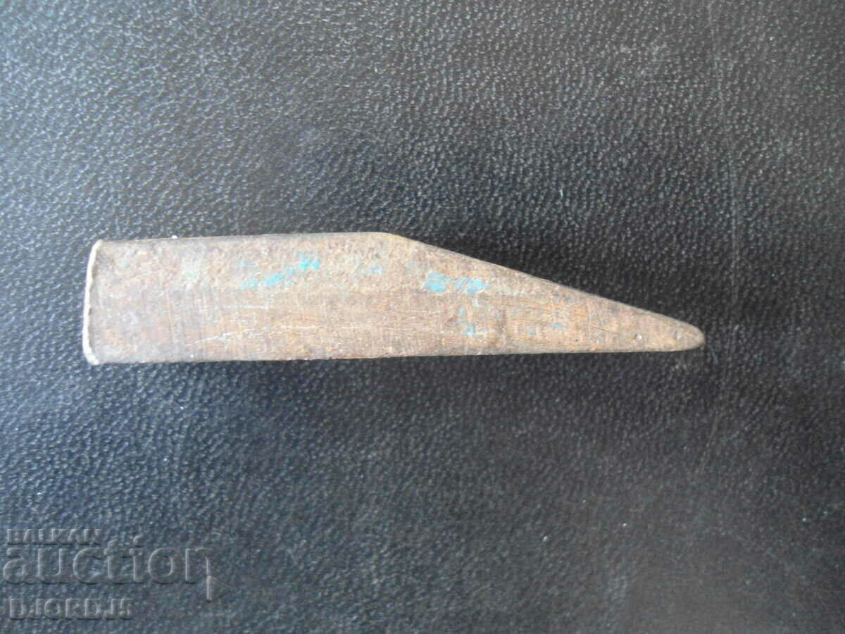 An old little hammer - 6