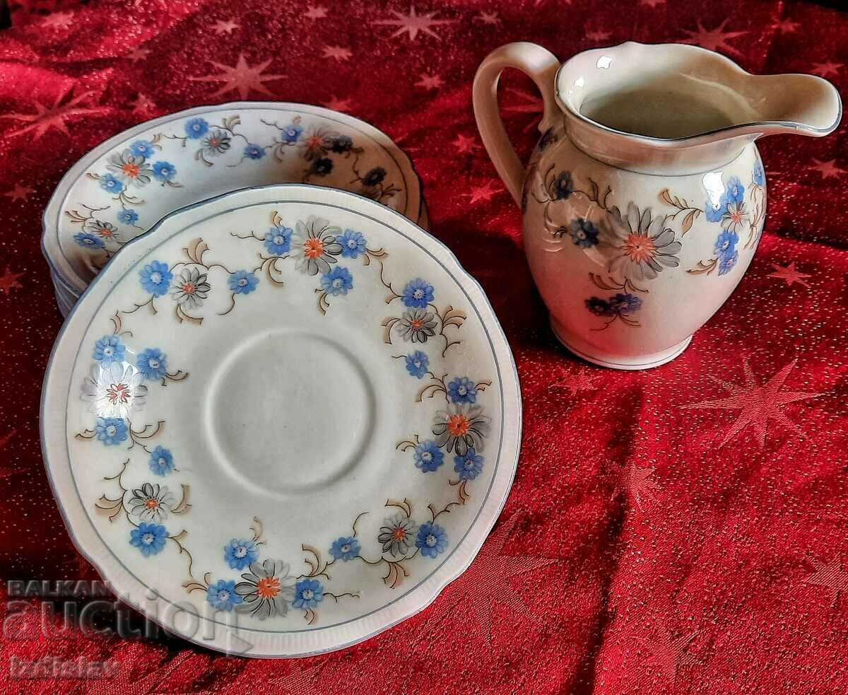 Cream jug and five plates with price 50.00 BGN | € 25.56