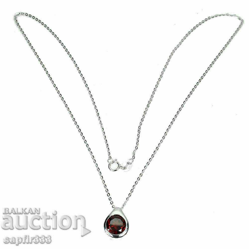 Auction EXCELLENT UNICEX SILVER MEDALLION WITH NATURAL GARNET Auction EXCELLENT UNICEX SILVER MEDALLION WITH NATURAL GARNET