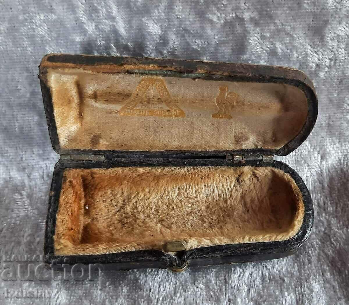 Original amber cigarette case