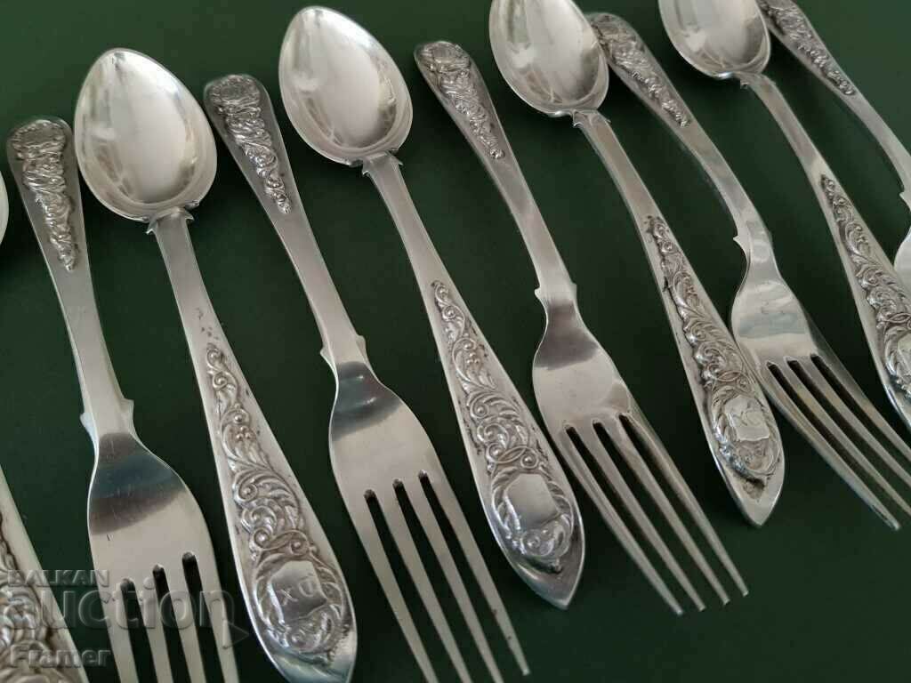 Auction  Unique set ARMENIAN 19th century. Silver spoons and forks