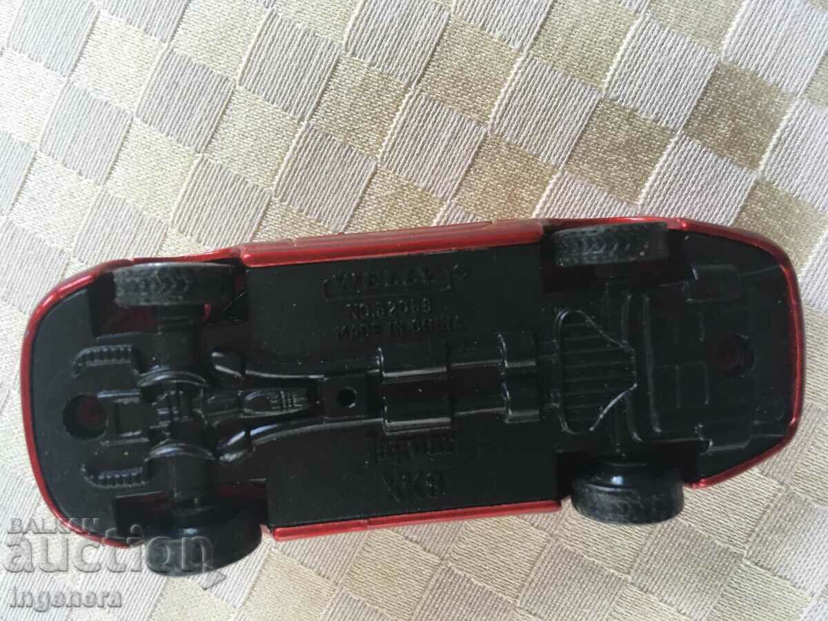 MODEL / TOY / TROLLEY - METAL COLLECTION JAGUAR - 6 MODEL / TOY / TROLLEY - METAL COLLECTION JAGUAR - 6