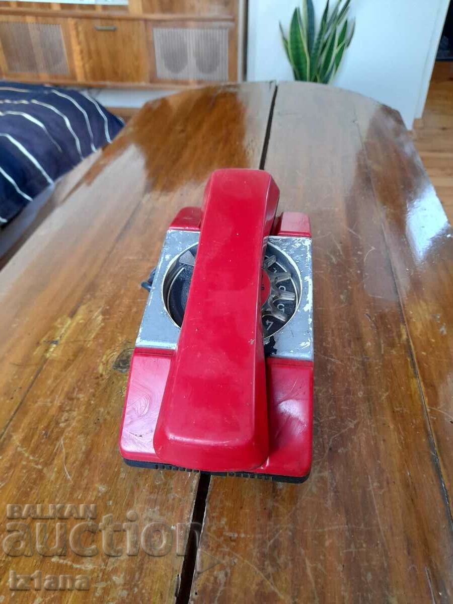 Old phone with price 20.00 BGN | € 10.23 Old phone with price 20.00 BGN | € 10.23