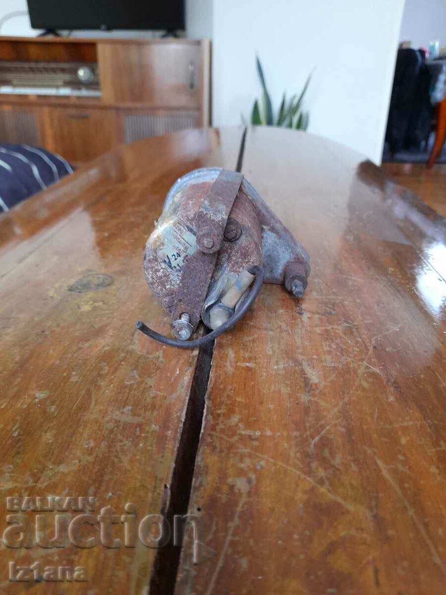 Δημοπρασία Παλιό ρολόι για αυτοκίνητο VDO Δημοπρασία Παλιό ρολόι για αυτοκίνητο VDO