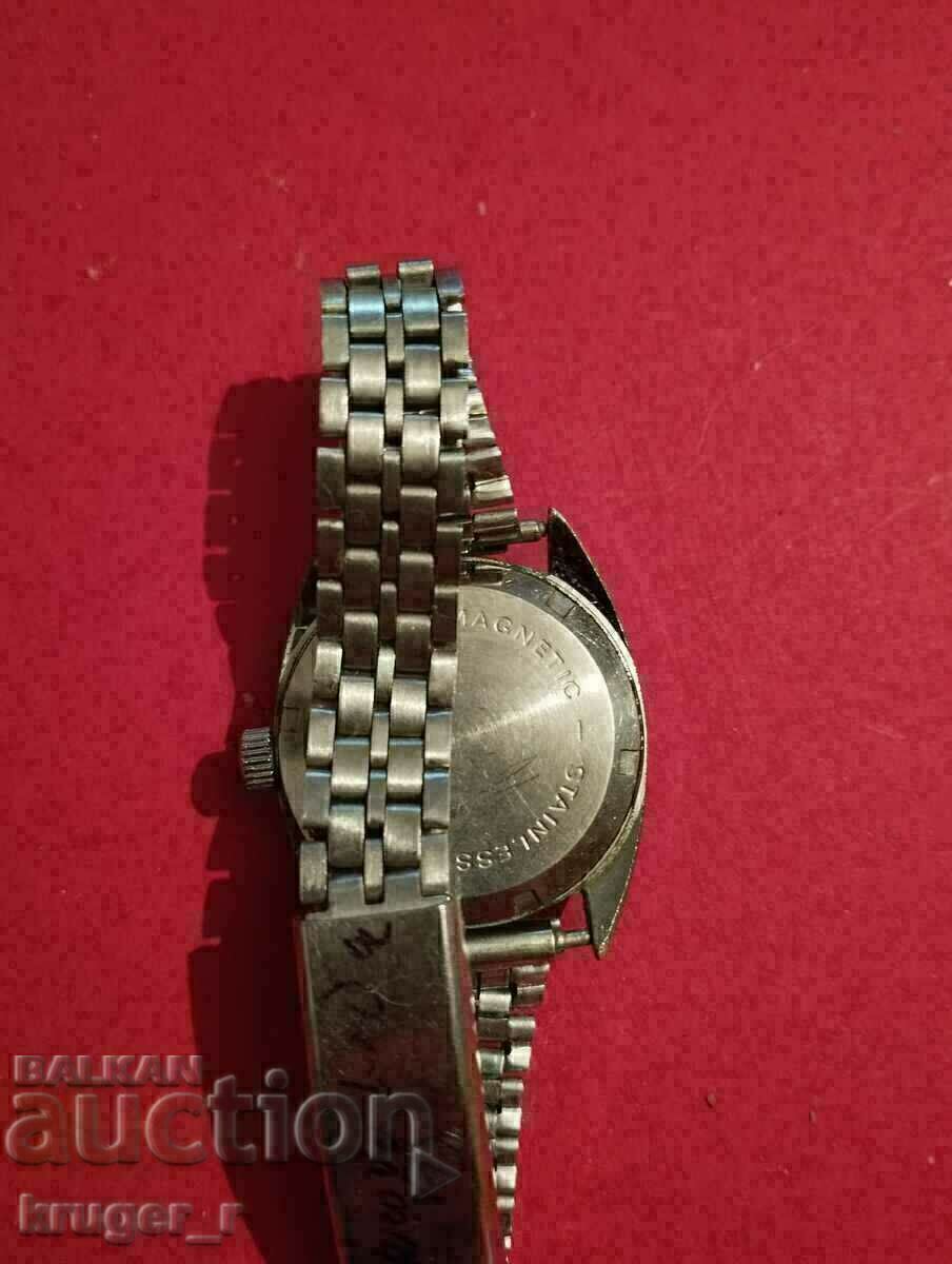 Delivery of Ladies watch PARKER 17 RUBINS Delivery of Ladies watch PARKER 17 RUBINS