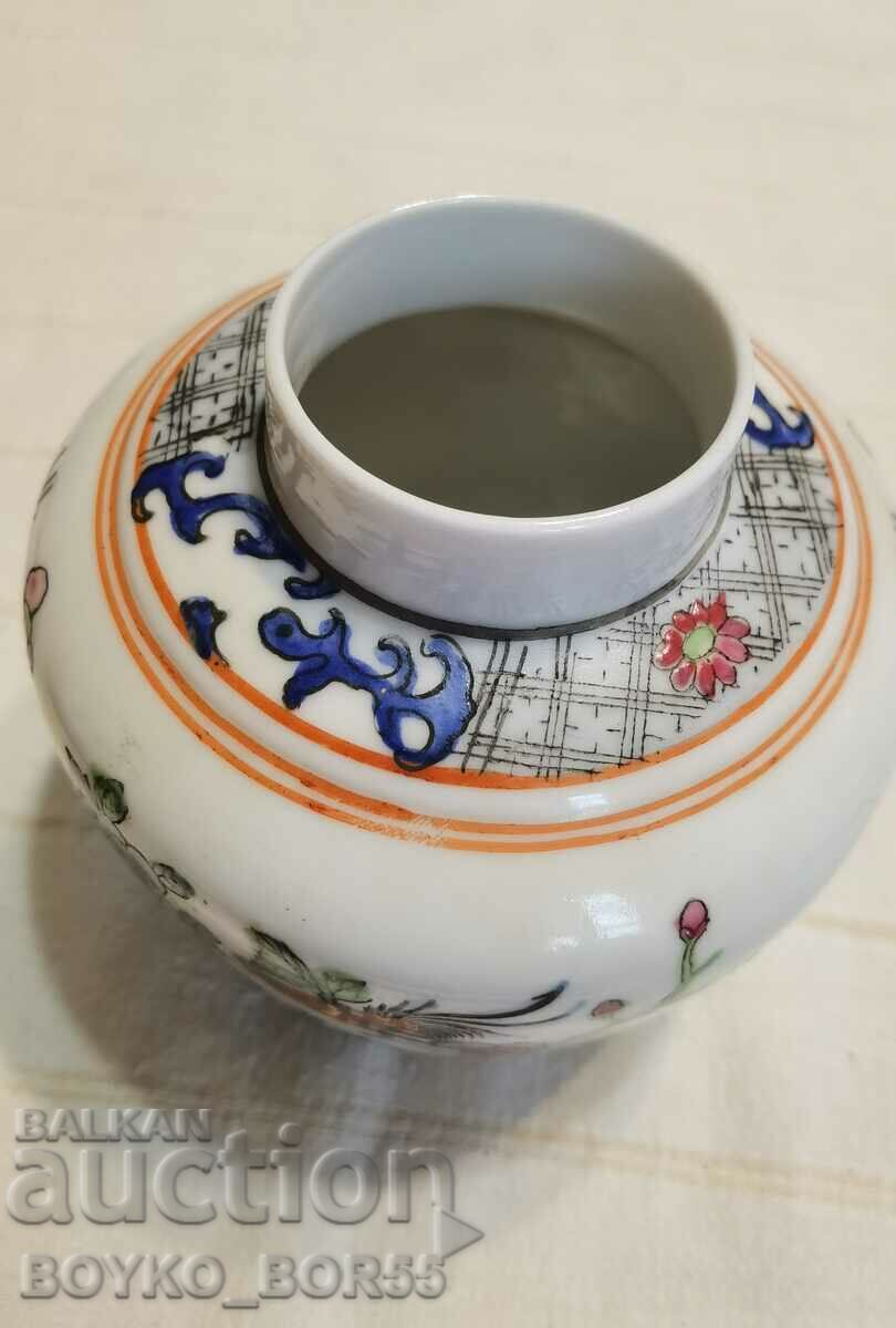 Original Antique Japanese Vase SATSUMA Satsuma Roosters with price 79.00 BGN | € 40.39 Original Antique Japanese Vase SATSUMA Satsuma Roosters with price 79.00 BGN | € 40.39