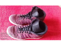 Дамски спортни обувки маратонки   adidas