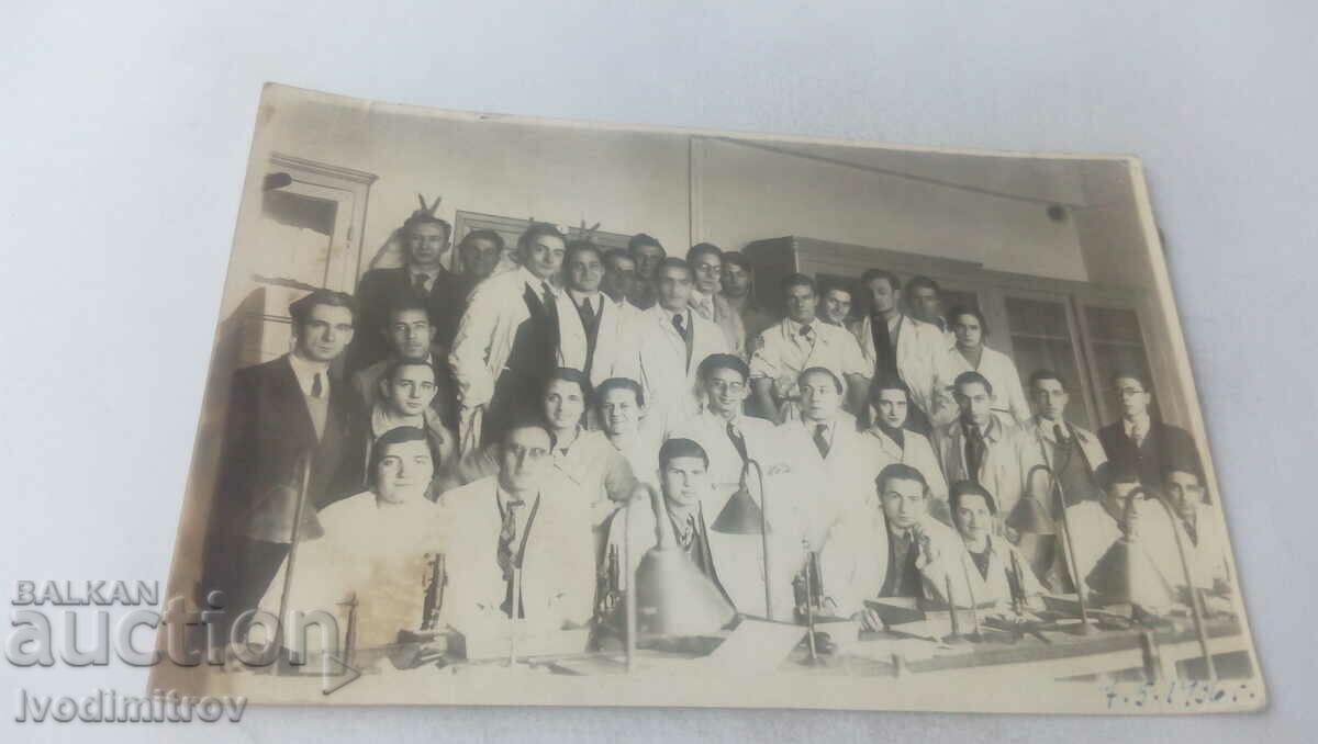 Photo Paris Medical Students 1936