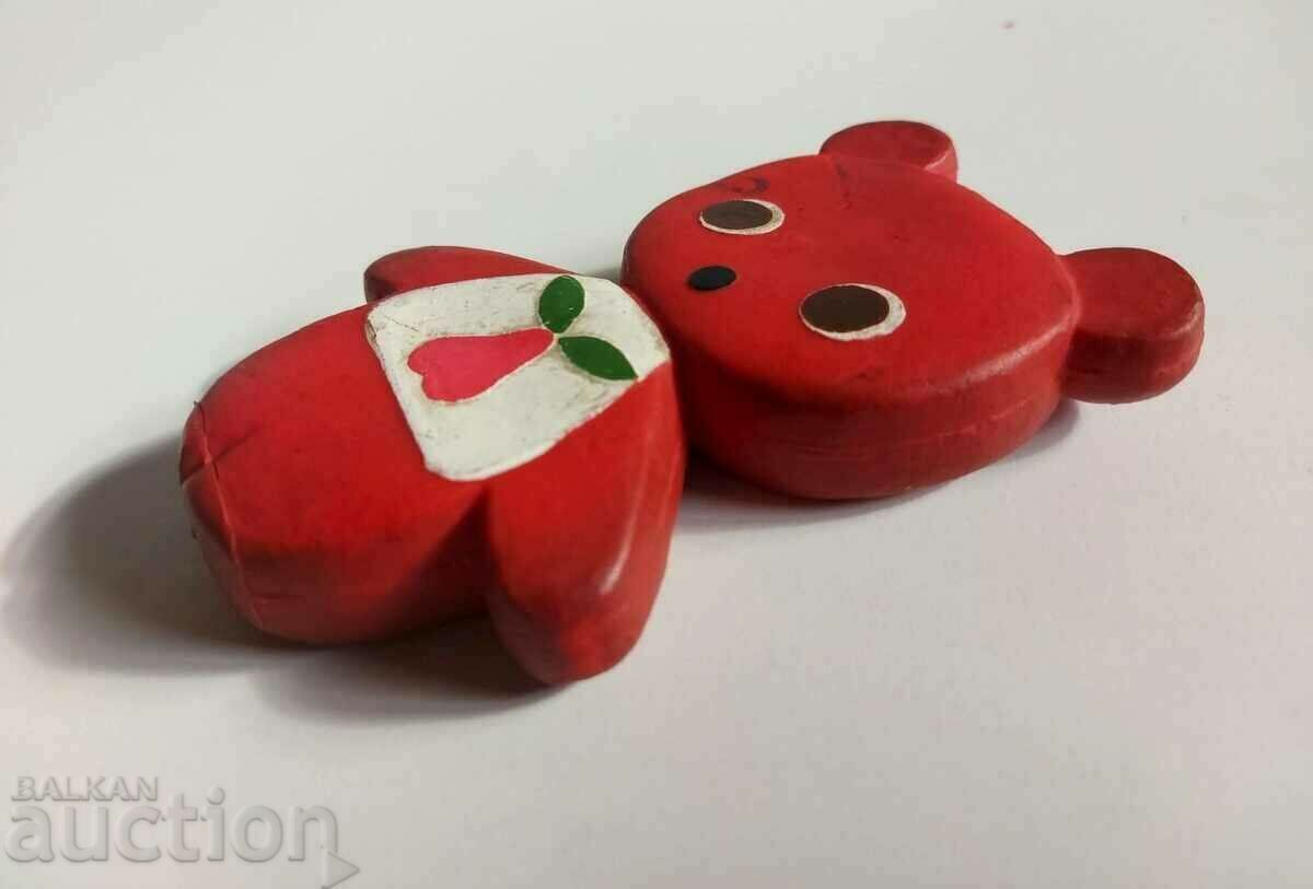 Auction  SOCA CHILDREN'S RUBBER TOY SOCA