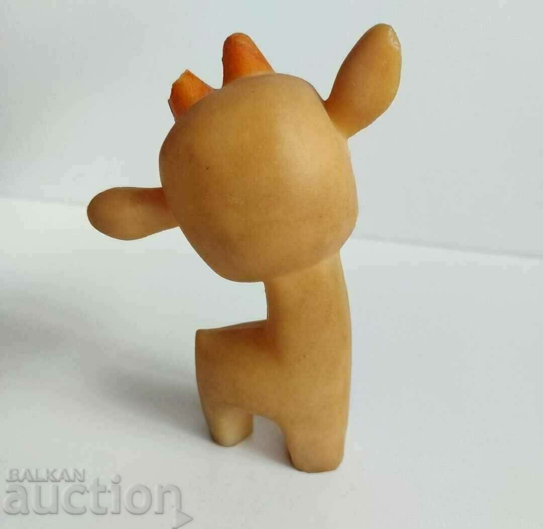 SOC CHILDREN'S RUBBER TOY GIRAFFE SOCA - 5 SOC CHILDREN'S RUBBER TOY GIRAFFE SOCA - 5