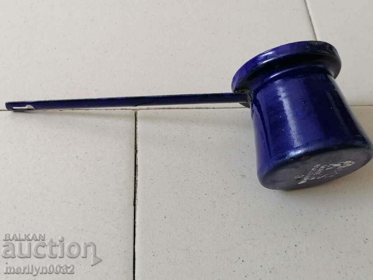 Jeze enameled pot with enamel with price 47.00 BGN | € 24.03 Jeze enameled pot with enamel with price 47.00 BGN | € 24.03