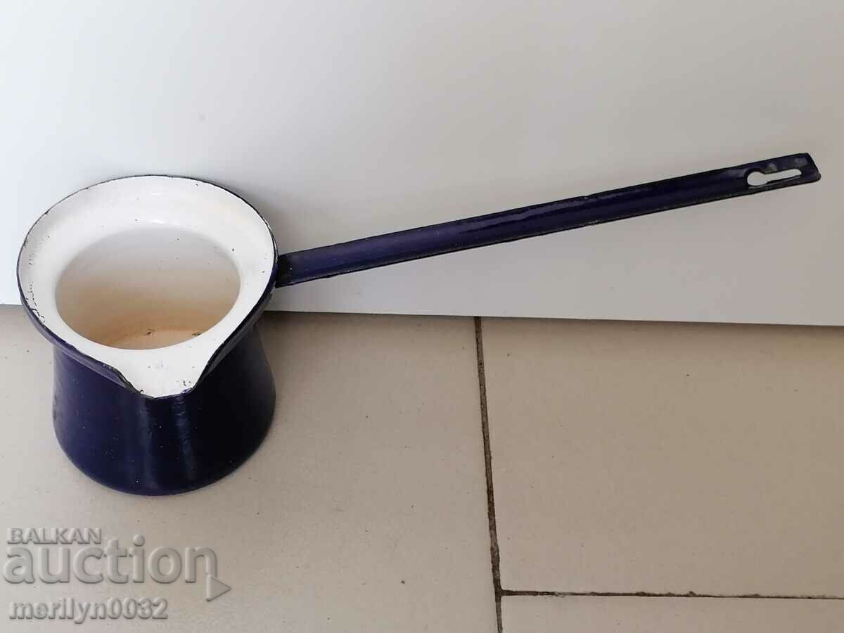 Delivery of Jeze enameled pot with enamel Delivery of Jeze enameled pot with enamel