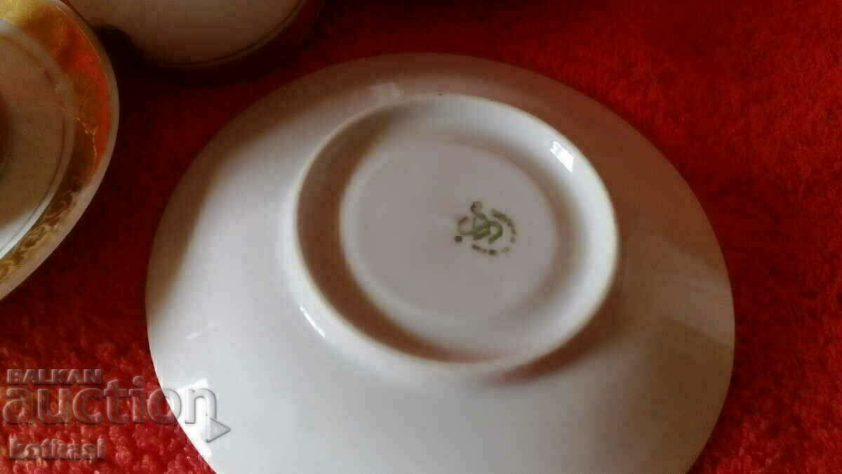 Old social Porcelain service DZI Gilding cup plates of 6 pcs - 6 Old social Porcelain service DZI Gilding cup plates of 6 pcs - 6