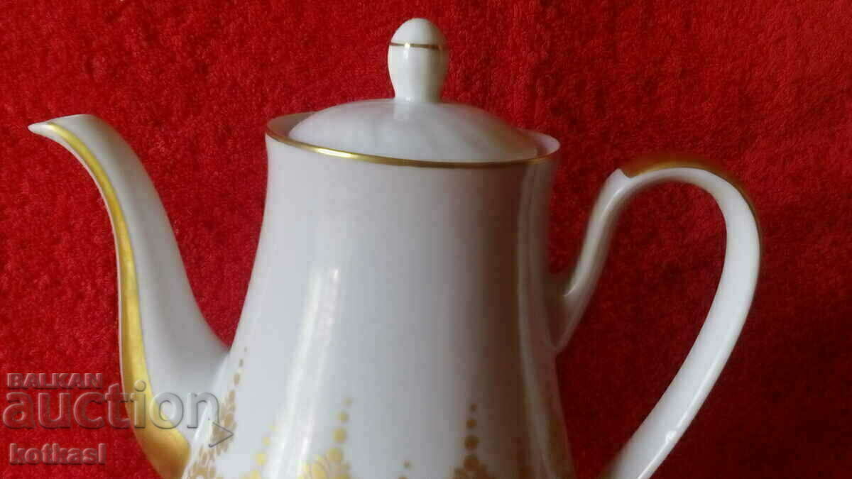 Licitație Urcior veche din porțelan social aurit marcat Licitație Urcior veche din porțelan social aurit marcat