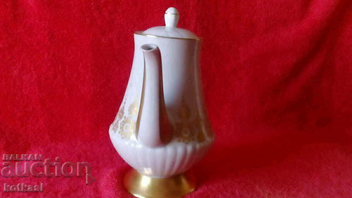 Urcior veche din porțelan social aurit marcat - 6 Urcior veche din porțelan social aurit marcat - 6