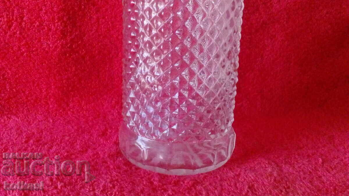 Παλιά γυάλινη κανάτα με τιμή 15.50 BGN | € 7.93 Παλιά γυάλινη κανάτα με τιμή 15.50 BGN | € 7.93