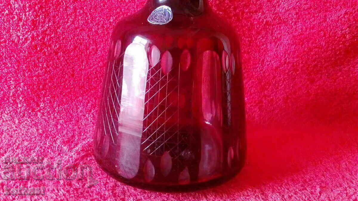 Old Canna Grapha Colored glass LUX PERLA BUZAU with price 35.00 BGN | € 17.90 Old Canna Grapha Colored glass LUX PERLA BUZAU with price 35.00 BGN | € 17.90