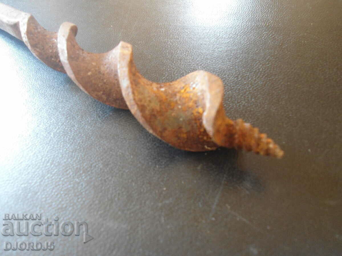 Auction Old drill, chipping Auction Old drill, chipping