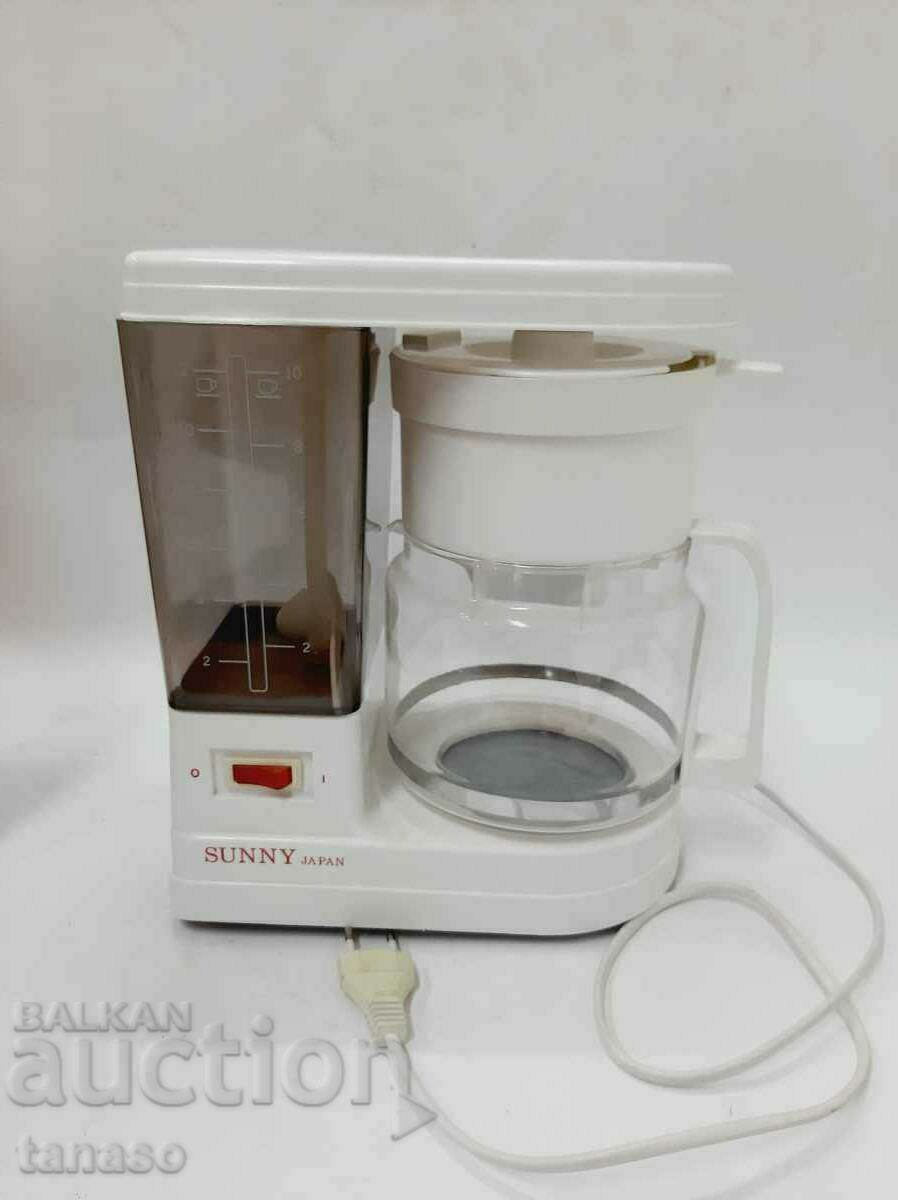 Auction  Black coffee and tea machine Sunny(6.5)