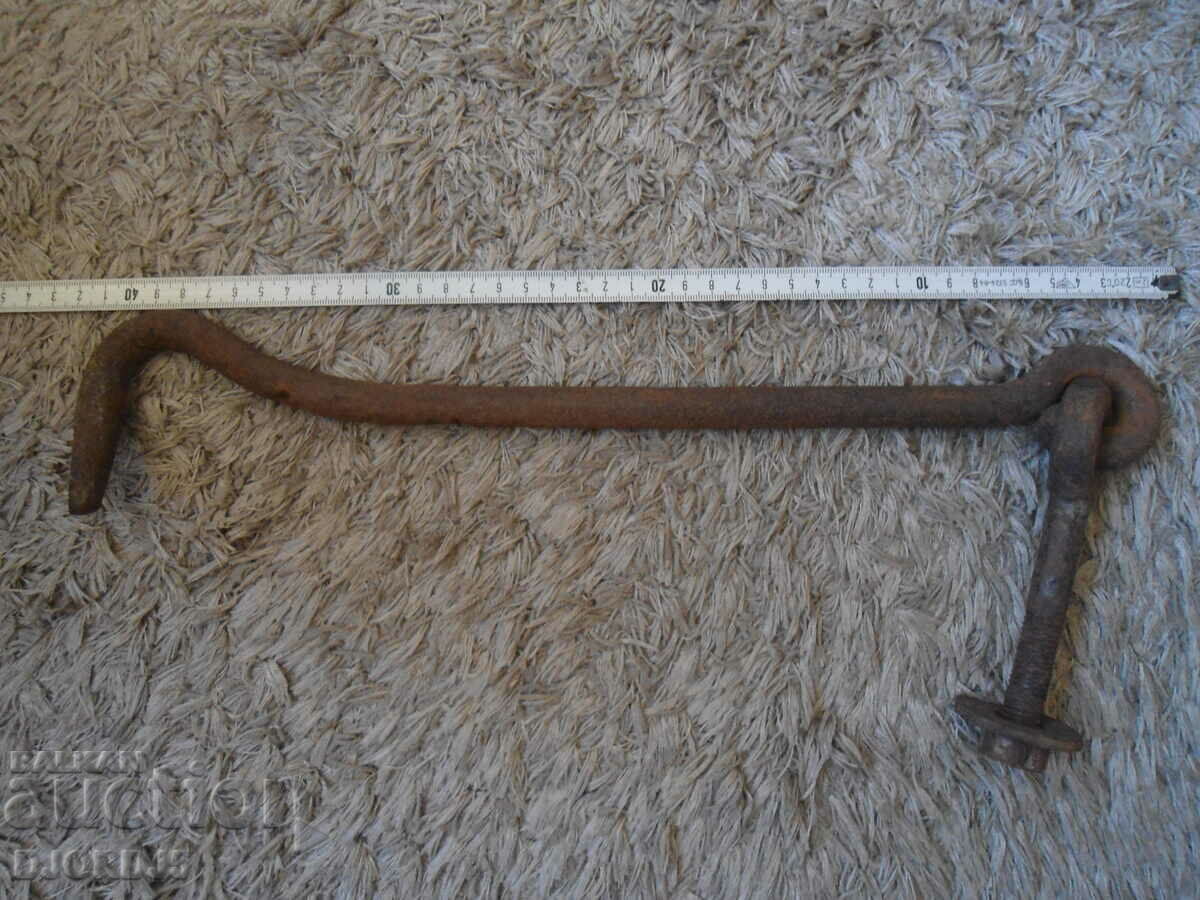 Delivery of Old forged latch Delivery of Old forged latch