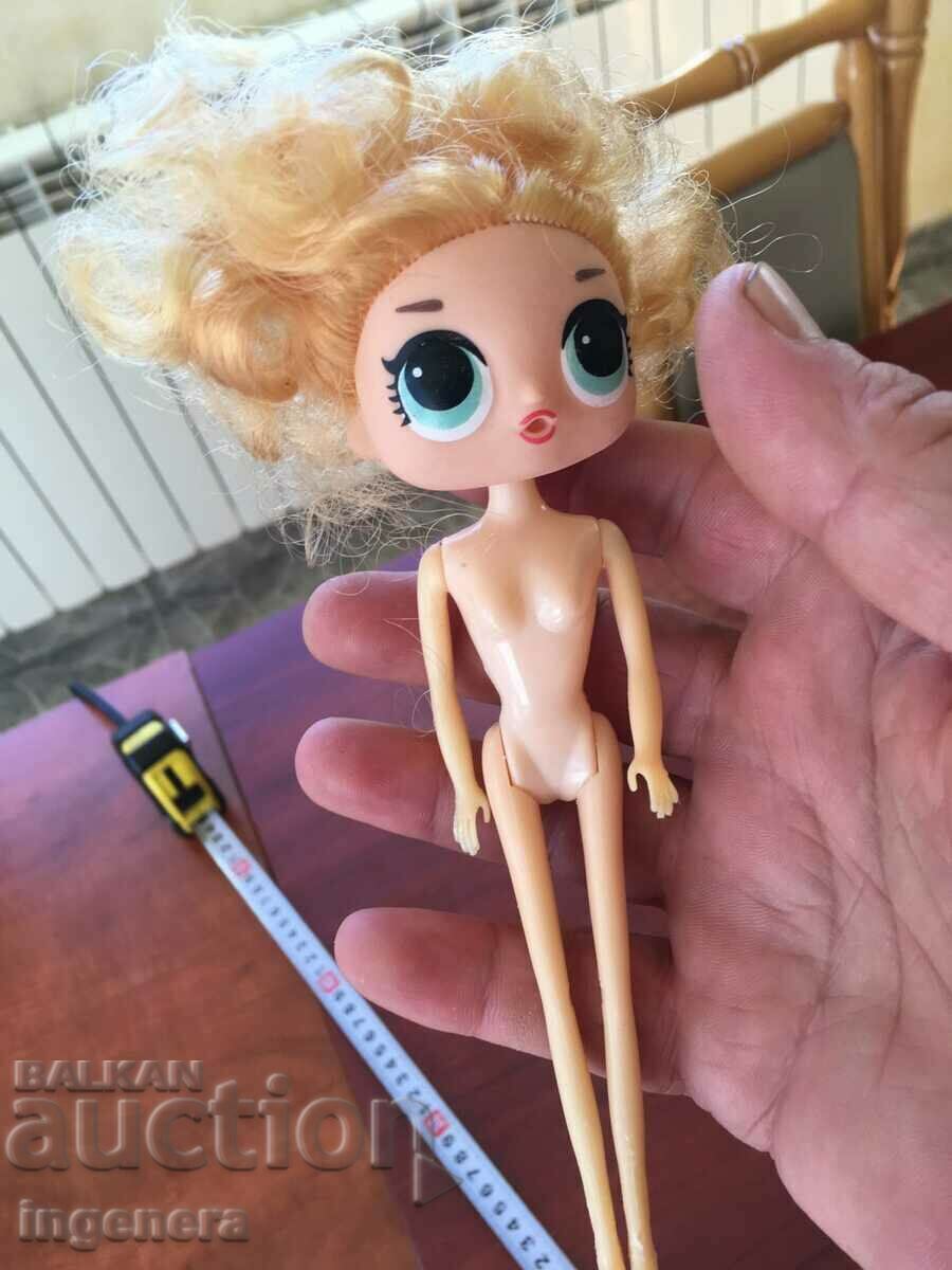 Auction  LOT OF CHILDREN'S TOYS AND FIGURES DOLLS PROPELLER