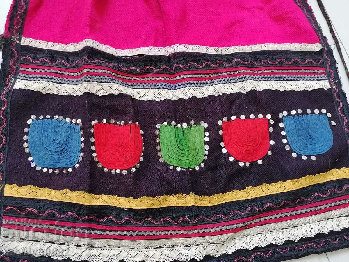 Old woven embroidered embroidered skirt with price 88.00 BGN | € 44.99 Old woven embroidered embroidered skirt with price 88.00 BGN | € 44.99
