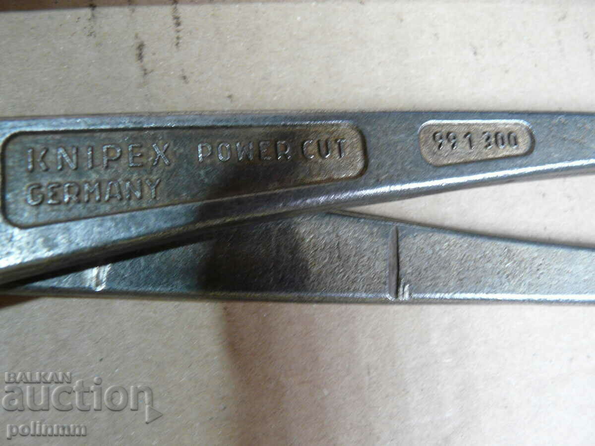 Delivery of Knipex pliers