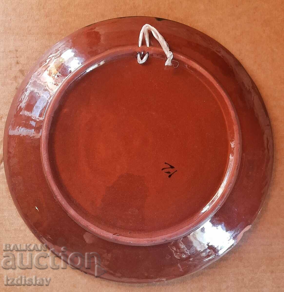 Delivery of Large ceramic hand painted plate