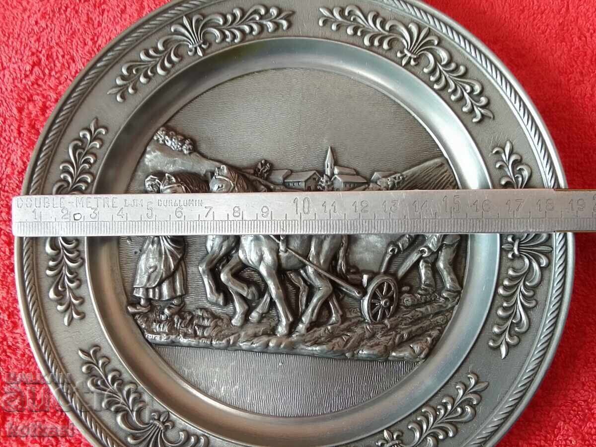 Panou în relief din metal vechi tablou Cal Femeie Muncă marcată - 7 Panou în relief din metal vechi tablou Cal Femeie Muncă marcată - 7