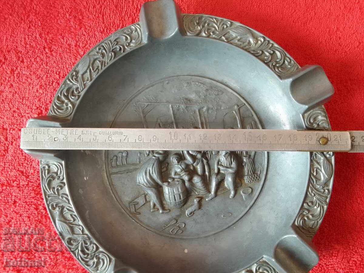 Large, massive metal ashtray for cigars and cigarettes, panoramic - 5