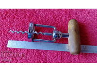 Vechi tirbușon social din lemn și metal RDG Germania DREKO