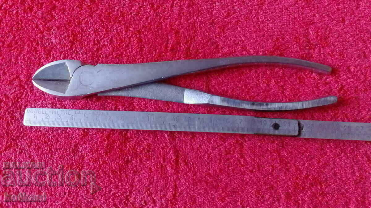 Old metal scissors markings