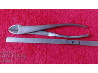 Стара метална ножица маркировки