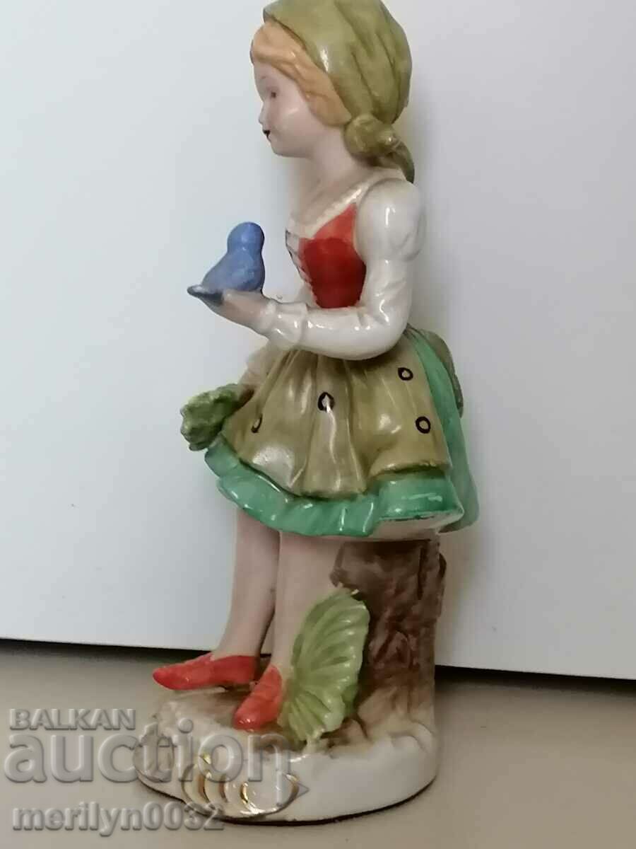 Porcelain figure, plastic, statuette, porcelain - 5 Porcelain figure, plastic, statuette, porcelain - 5