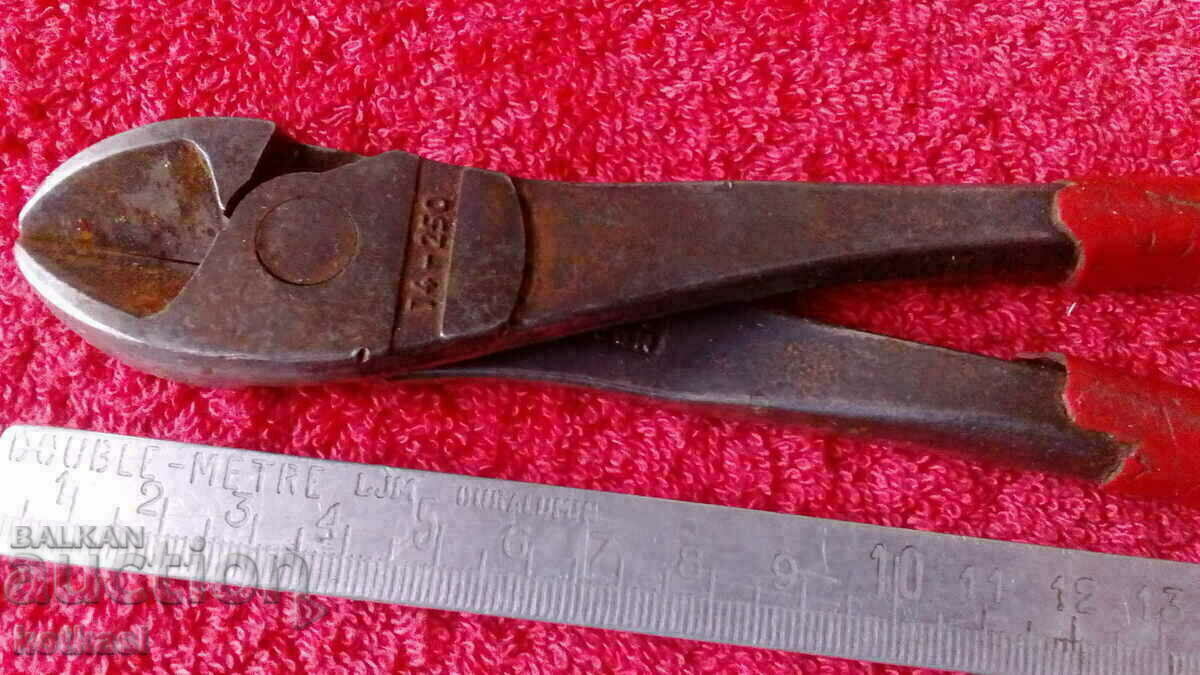 Auction Old metal scissors Germany markings Auction Old metal scissors Germany markings