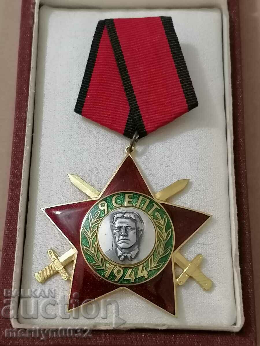 Order of the Ninth of September 1944, 3rd degree with box with price 138.00 BGN | € 70.56 Order of the Ninth of September 1944, 3rd degree with box with price 138.00 BGN | € 70.56